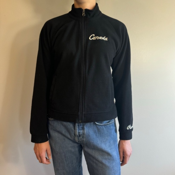 Vintage Roots Team Canada Olympic Salt Lake City 2002 Sweater - Picture 2 of 10